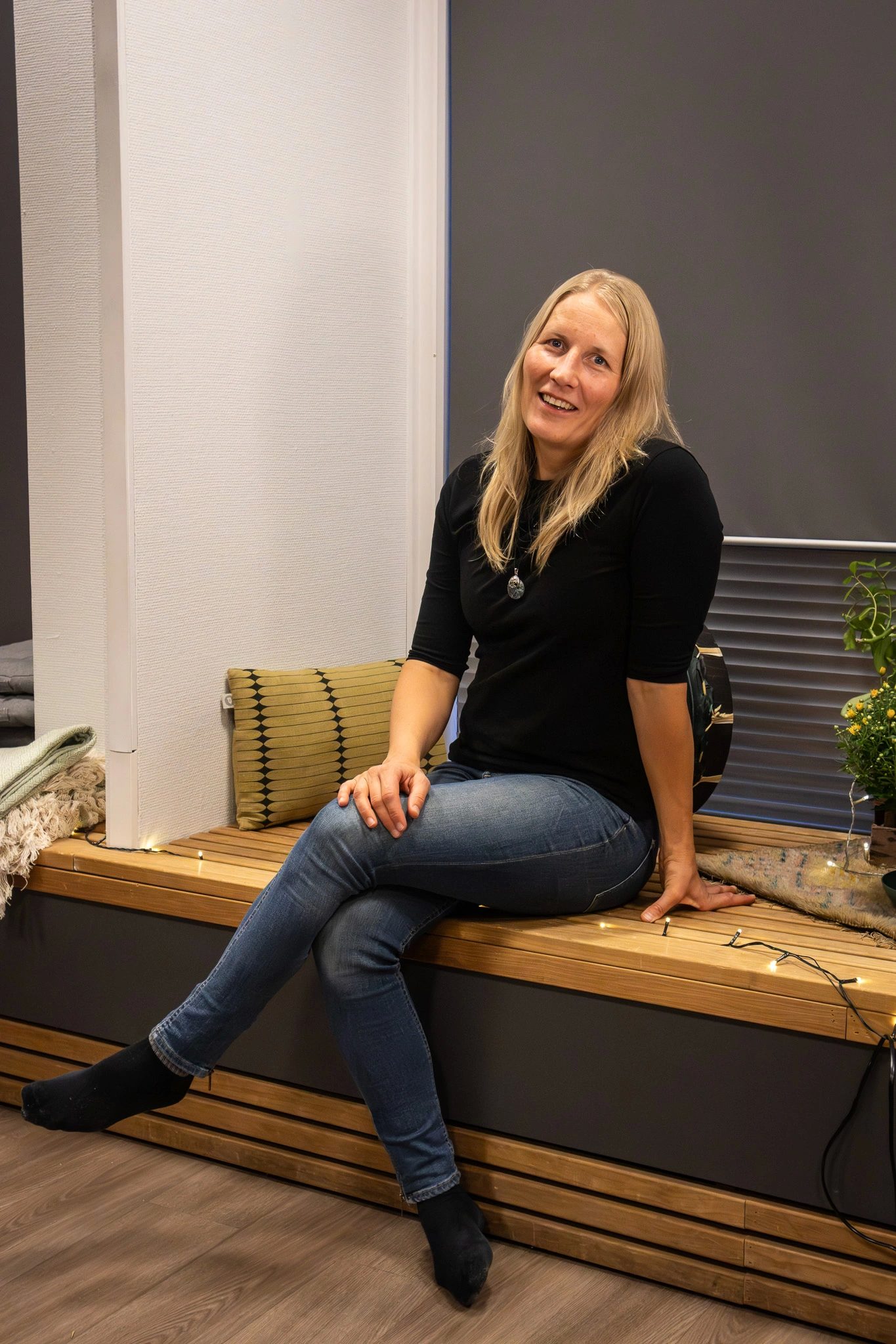 Yrityksille Työelämän keskustelutuki Jyväskylä, henkinen valmennus johtajille, tiimivalmennus jyväskylä, johtajavalmennus jyväskylä, jyväskylä yritysvalmennus, tiimien hyvinvointi jyväskylä, työhyvinvointi Jyväskylä